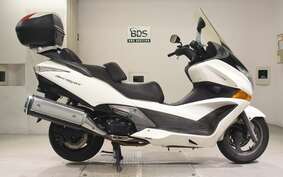 HONDA SILVER WING 400 GT Type 2010 NF03