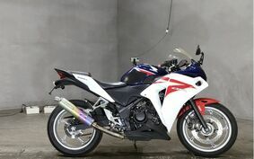 HONDA CBR250R MC41