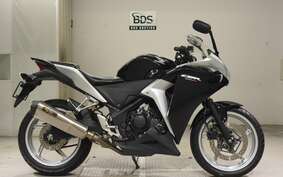 HONDA CBR250R GEN 3 MC41