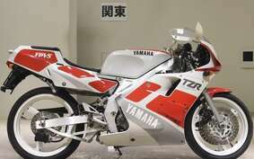 YAMAHA TZR250 3MA