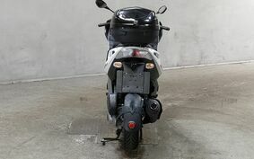 APRILIA SR MAX 300 不明