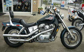 HONDA SHADOW 1100 1994 SC18