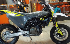 HUSQVARNA 701 SUPERMOTO 2024