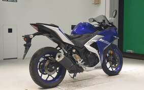 YAMAHA YZF-R25 A RG10J