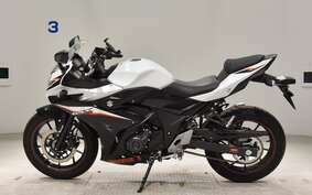 SUZUKI GSX250R DX111