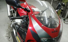 SUZUKI GSX-R750 1997 GR7DA