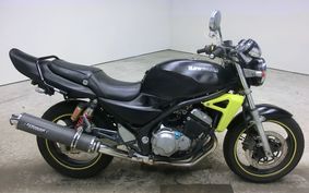 SUZUKI GSX250FX ZR250C