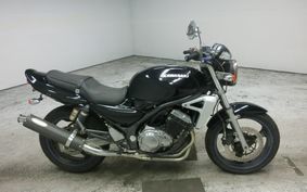 SUZUKI GSX250FX ZR250C