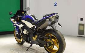 YAMAHA YZF-R1 2013 RN23