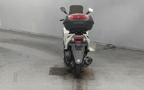 YAMAHA TRICITY 125 SE82J