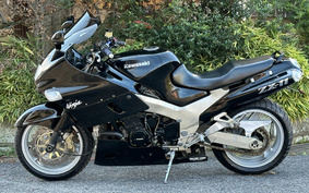 KAWASAKI ZZ1100 NINJA 1994 ZXT10D