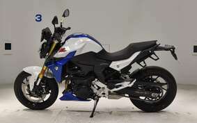 BMW F900R 2023