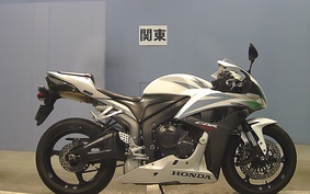 HONDA CBR600RR GEN 3 2008 PC40