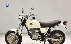 HONDA APE 100 HC07