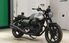 MOTO GUZZI V7 STONE 2022 KZA0