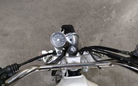 YAMAHA TW225 DG09J