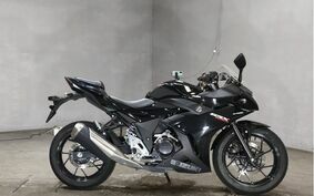 SUZUKI GSX250R DN11A