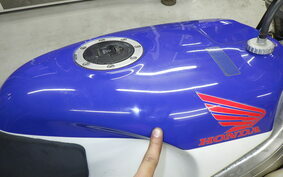 HONDA NSR250R MC18