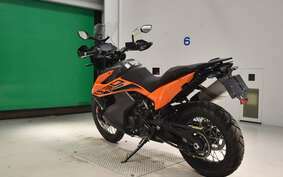 KTM 890 ADVENTURE	 2022 TS640