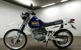 SUZUKI DJEBEL 200 (DR200SE) SH42A