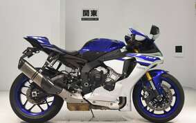 YAMAHA YZF-R1 2016 RN39