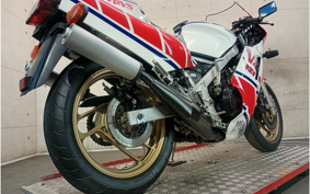 YAMAHA RZV500 R 1985 51X
