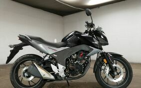 HONDA HORNET 160 R KC23