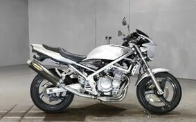 SUZUKI BANDIT 250 GJ77A