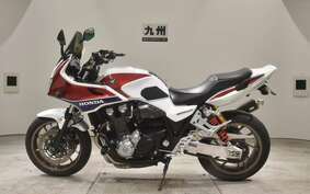 HONDA CB1300SB SUPER BOLDOR 2017 SC54