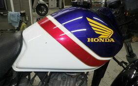 HONDA FTR223 MC34