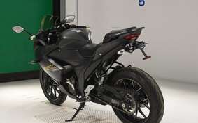 SUZUKI GIXXER 250 SF ED22B