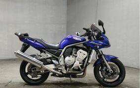 YAMAHA FZS1000 FAZER 2001 RN06