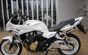 HONDA CB1300SB SUPER BOLDOR 2011 SC54