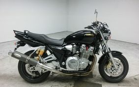 YAMAHA XJR1300 2000 RP01J