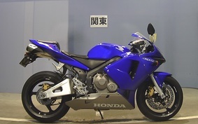 HONDA CBR600RR PC37