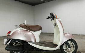 HONDA CREA SCOOPY I AF55