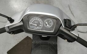 SUZUKI ADDRESS V100 CE13A