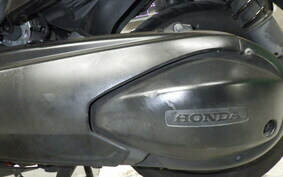 HONDA SILVER WING 400 GT Type 2012 NF03