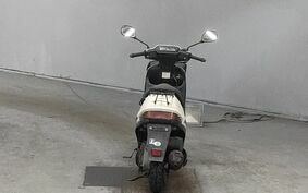 SUZUKI ADDRESS V100 CE11A