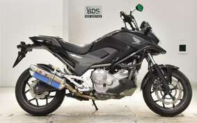 HONDA NC 700 X A 2012 RC63