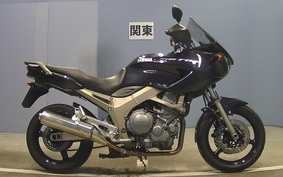 YAMAHA TDM900 2002 RN08