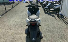 YAMAHA TRICITY 125 SE82J