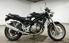 SUZUKI BANDIT 250 GJ74A