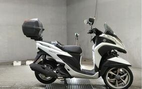 YAMAHA TRICITY 125 SE82J