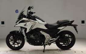 HONDA NC750X 2021 RH09