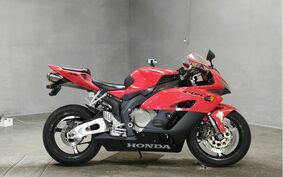 HONDA CBR1000RR 2005 SC57