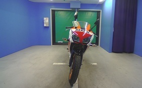 HONDA CBR250R GEN 3 MC41