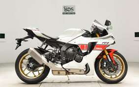 YAMAHA YZF-R1 2022 RN65J