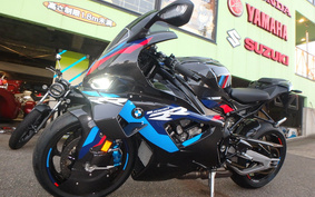 BMW M1000RR 2023 0P01