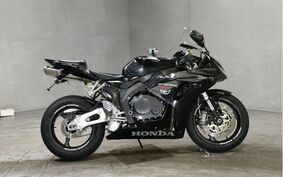 HONDA CBR1000RR 2006 SC57